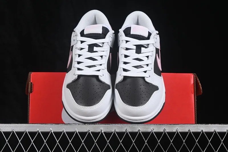 All categories Nk SB Dunk series Nk SB Dunk Low low-top sneakers Nike SB Dunk Low white, black and pink low-top casual sneakers IB8510-100